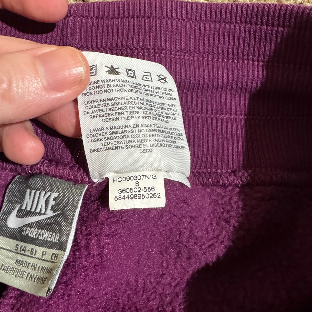 Nike Women's Wide-Leg Sweatpants Small - Picture 6 of 6